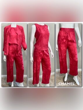 CHANEL Vintage 3 Pc Red Silk Floral Jacquard Pantsuit Set Jacket Top Pants XS/S